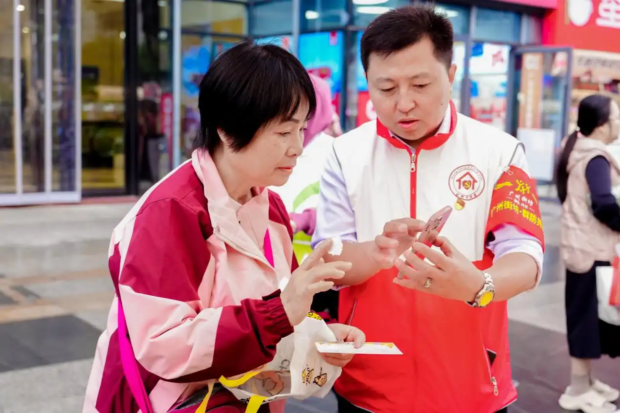 社区就业创业综合服务市集活动_一站式服务长廊_社区共建