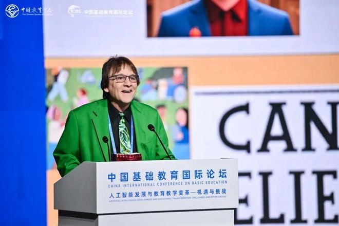 机遇与挑战_教育改革_人工智能发展与教育教学变革