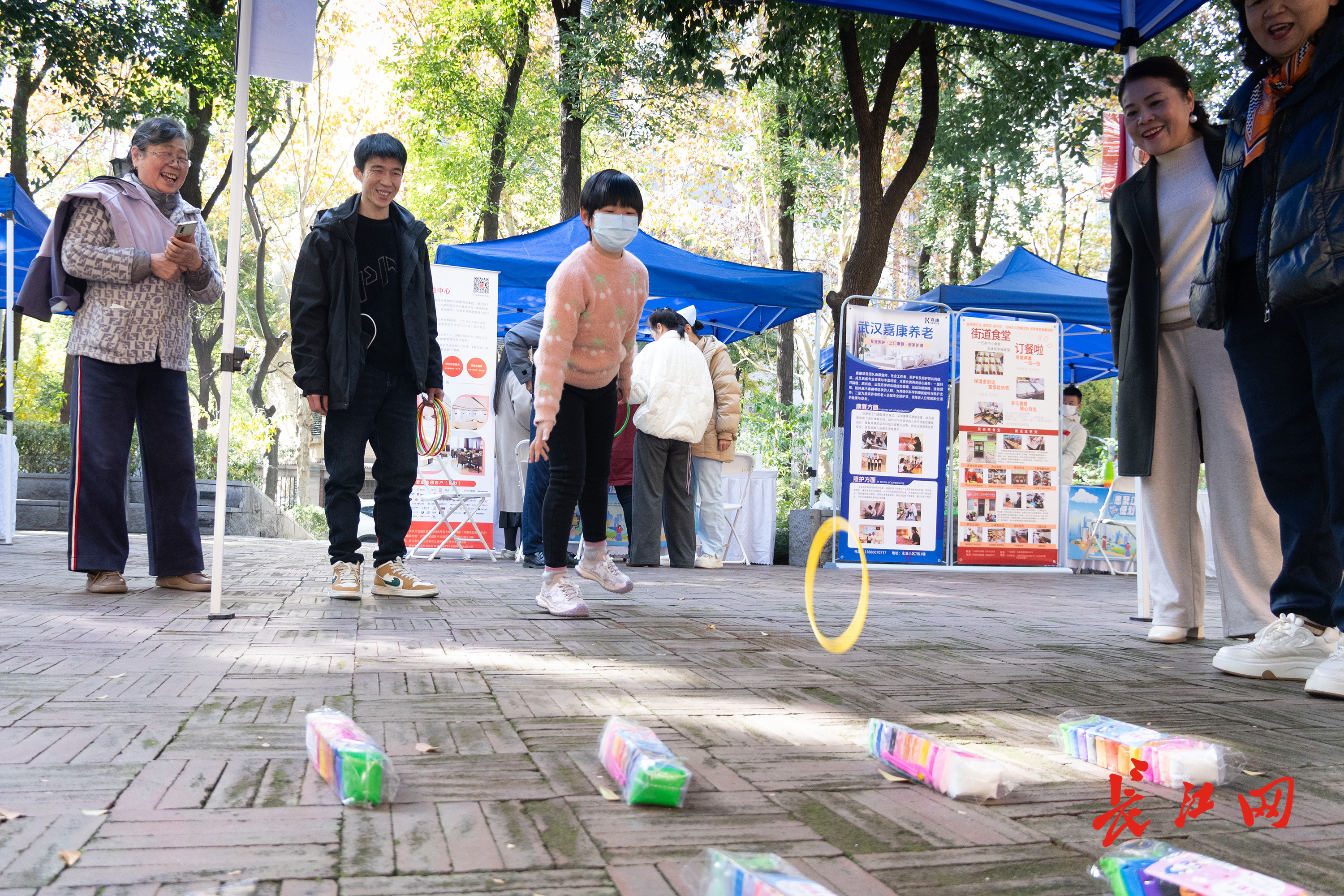 社区服务_社区服务中心属于什么单位性质_社区服务中心上班时间
