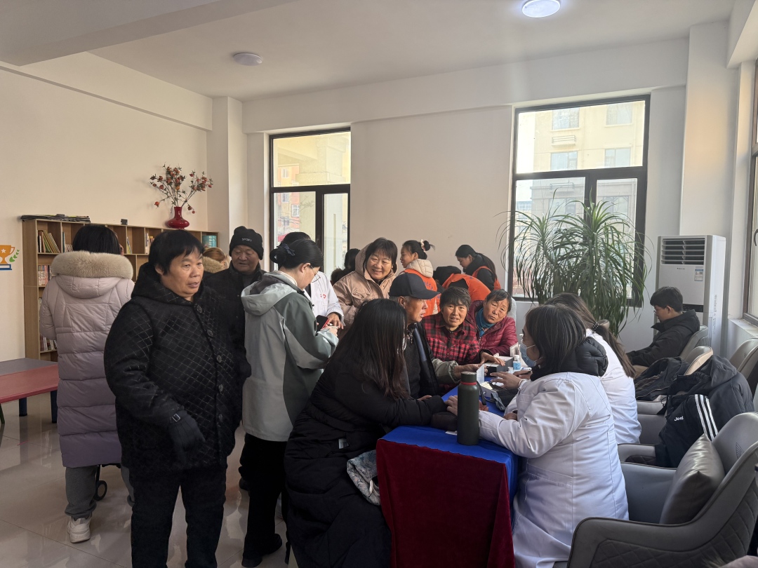 互助邻里关系更亲密作文_邻里互助点_邻里互助