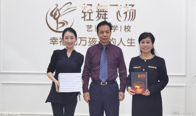 李珑心理关怀_心理关怀内容的需求_心理关怀