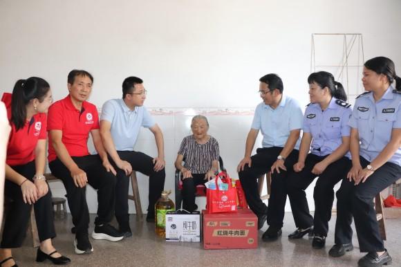 公益行动心得体会_公益行动_五年级成长脚印我的公益行动