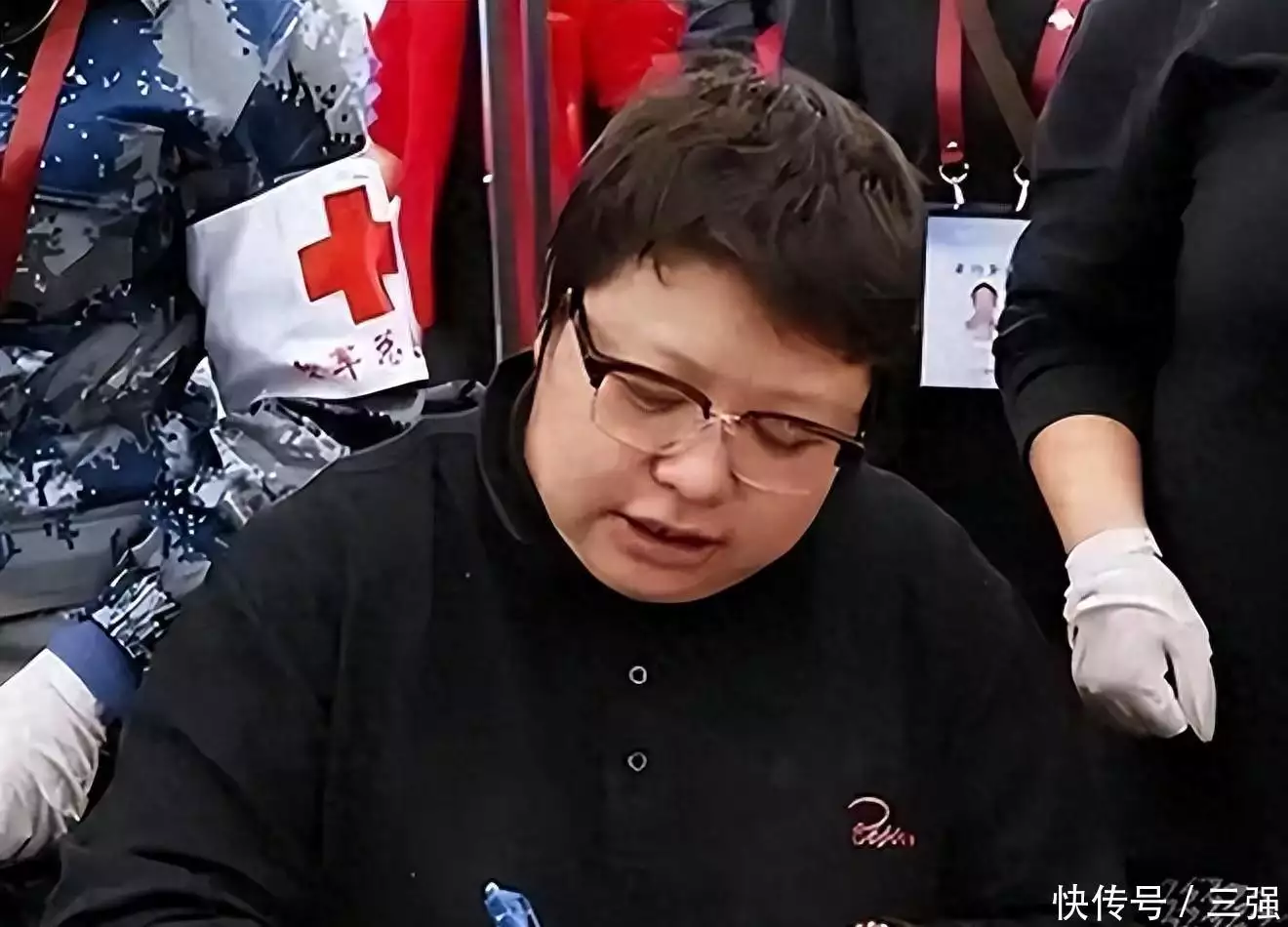 公益募捐平台_公益募捐宣传语_公益募捐