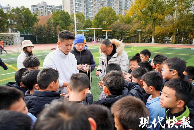 自强不息_自强不息_自强不息