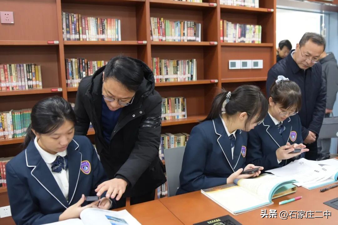 科技赋能教育均衡_AI公益助力扶贫_AI助学公益计划