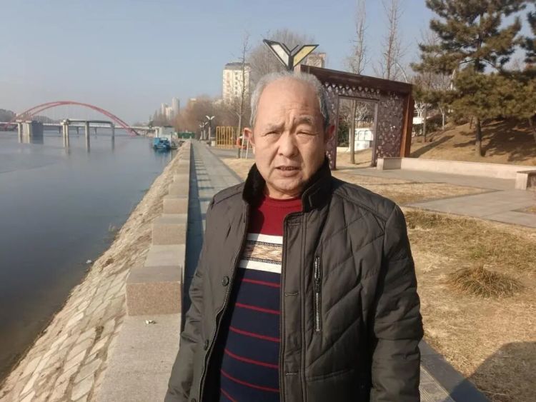 见义勇为_见义勇为 奋不顾身 量力而行