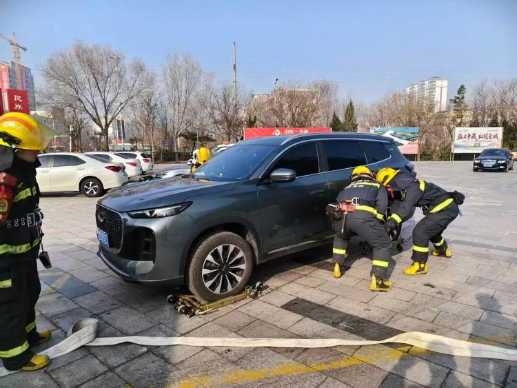 应急救援_消防实战演练_人员密集场所安全