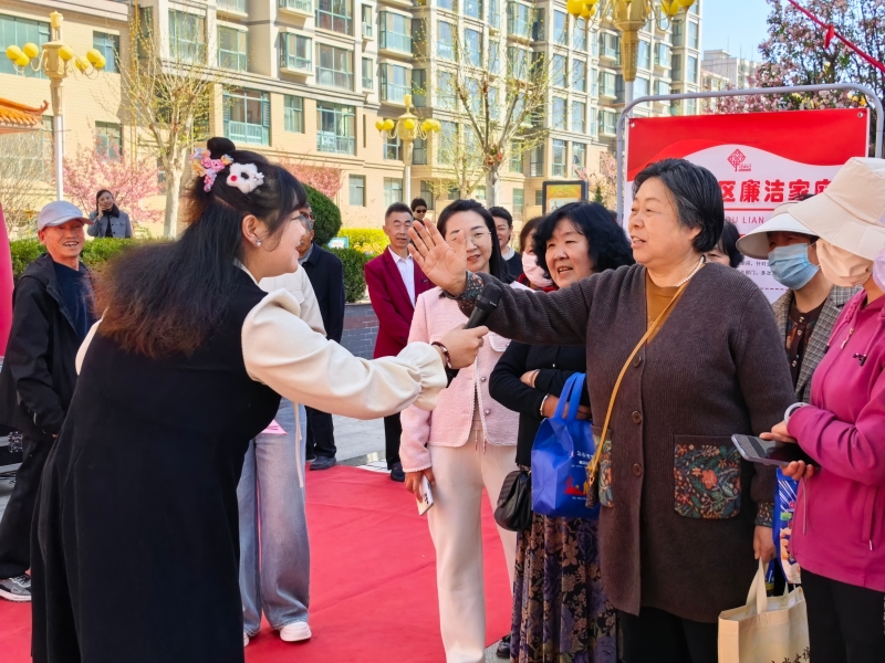 文明新风齐培育_社区共建_同心共建文明城