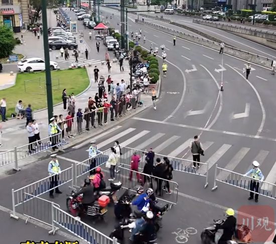 志愿者英语_志愿者图片_志愿者日