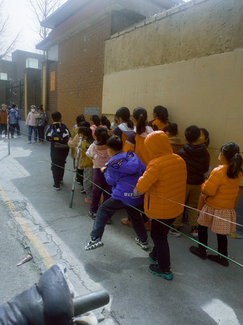 免费午餐VS外卖_公司免费午餐没人吃_免费午餐