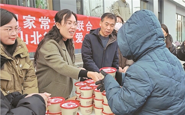 社区共建_党建引领社区嵌入式服务_社区合伙人共建模式
