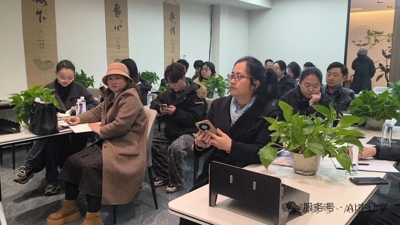 AI主动学落地帮扶_AI伴学个性化学习方案_AI公益精准帮扶