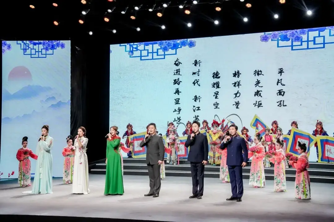 道德模范_德耀中华 榜样在身边 道德模范事迹