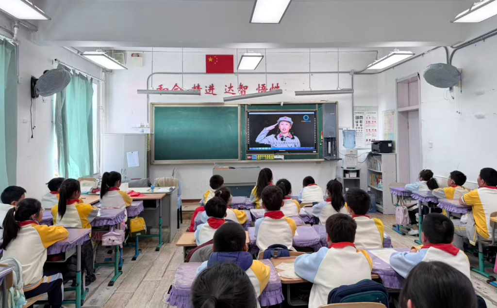 孙若溪：阳光少女深情告白祖国，《永不消逝的声音》传承信仰